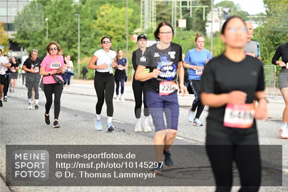 06.09.2026 - CURREX Alsterlauf Dr. Thomas Lammeyer http://msf.ph/oto/10145297 06.09.2026 10:18:09 Laufen 93, 4903, 2206, 361, 6481 meine-sportfotos.de