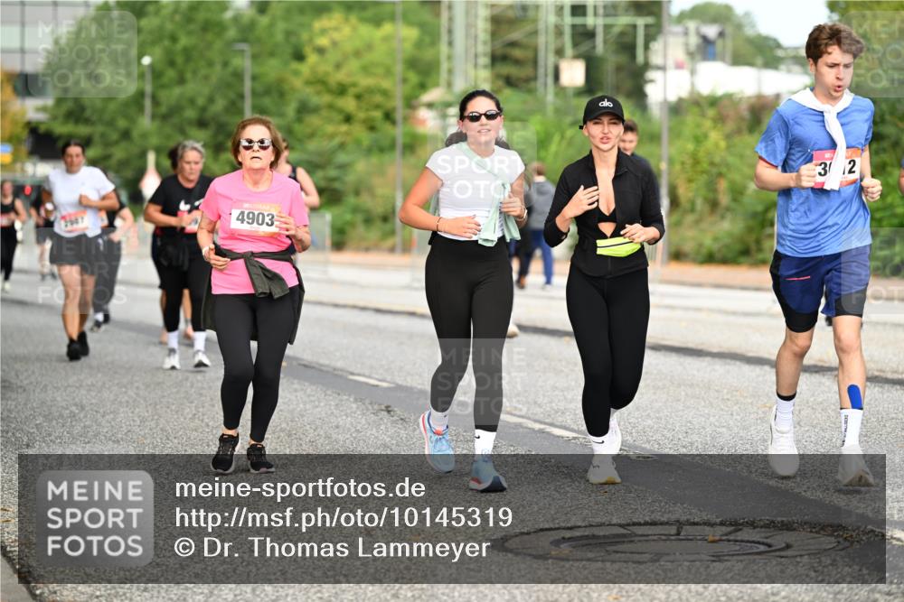 06.09.2026 - CURREX Alsterlauf Dr. Thomas Lammeyer http://msf.ph/oto/10145319 06.09.2026 10:18:11 Laufen 4903, 3, 2 meine-sportfotos.de