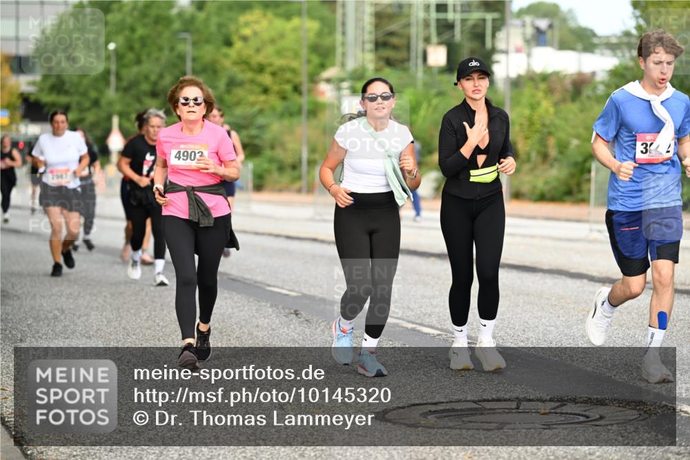 06.09.2026 - CURREX Alsterlauf Dr. Thomas Lammeyer http://msf.ph/oto/10145320 06.09.2026 10:18:11 Laufen 4903, 34 meine-sportfotos.de