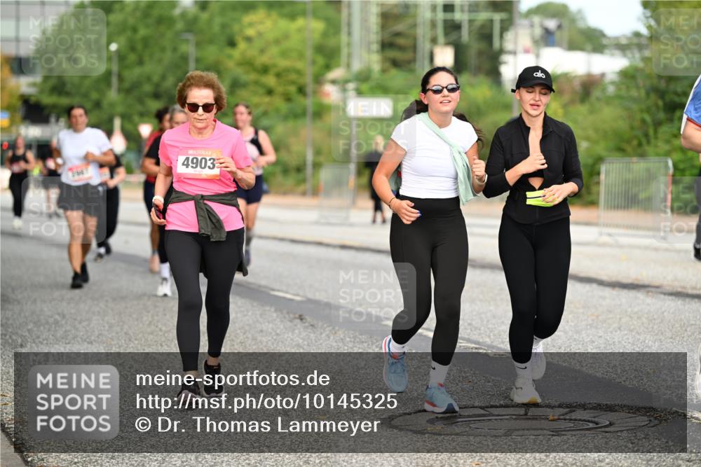 06.09.2026 - CURREX Alsterlauf Dr. Thomas Lammeyer http://msf.ph/oto/10145325 06.09.2026 10:18:12 Laufen 4903 meine-sportfotos.de
