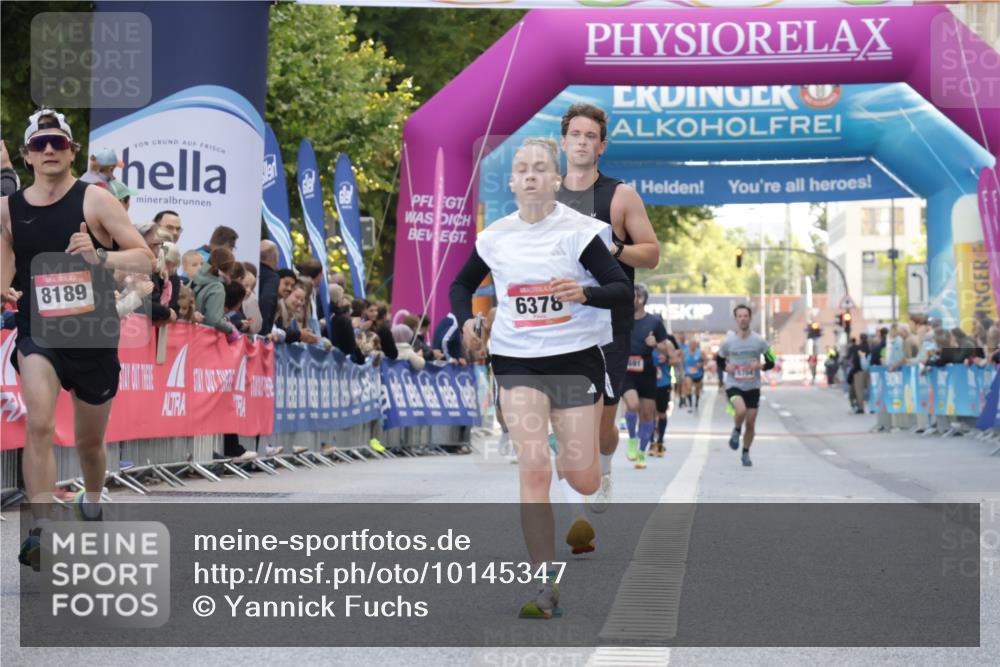 06.09.2026 - CURREX Alsterlauf Yannick Fuchs http://msf.ph/oto/10145347 06.09.2026 09:47:38 Ziel 2850, 2865, 2953, 3386, 4313, 5309, 5863, 6378, 8189 meine-sportfotos.de