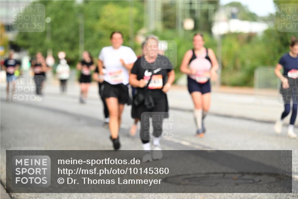 06.09.2026 - CURREX Alsterlauf Dr. Thomas Lammeyer http://msf.ph/oto/10145360 06.09.2026 10:18:15 Laufen  meine-sportfotos.de