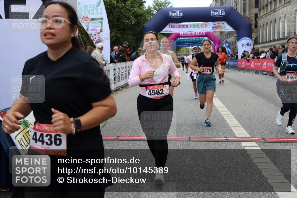 06.09.2026 - CURREX Alsterlauf Strokosch-Dieckow http://msf.ph/oto/10145389 06.09.2026 10:21:10 Ziel 2754, 2755, 2757, 3406, 3495, 3579, 4436, 4562, 4934, 5136, 5562, 5824, 8255 meine-sportfotos.de