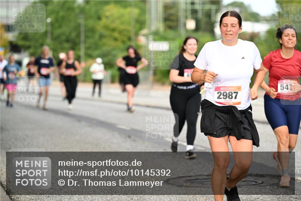 06.09.2026 - CURREX Alsterlauf Dr. Thomas Lammeyer http://msf.ph/oto/10145392 06.09.2026 10:18:19 Laufen 2987, 547 meine-sportfotos.de