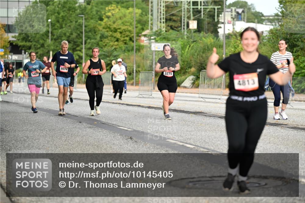 06.09.2026 - CURREX Alsterlauf Dr. Thomas Lammeyer http://msf.ph/oto/10145405 06.09.2026 10:18:20 Laufen 3427, 8074, 19, 3275, 4813 meine-sportfotos.de