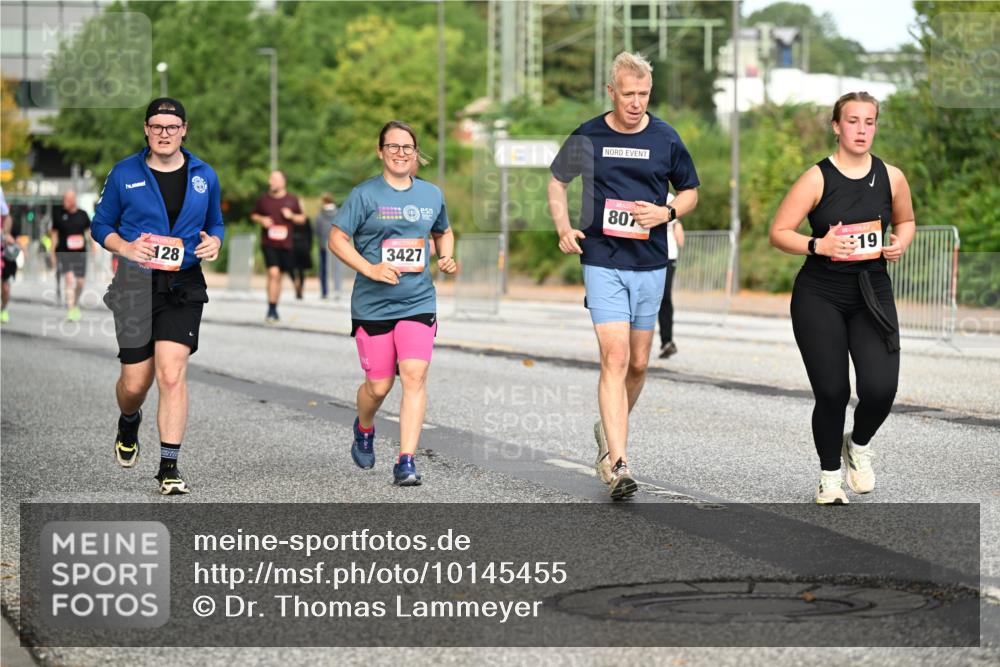 06.09.2026 - CURREX Alsterlauf Dr. Thomas Lammeyer http://msf.ph/oto/10145455 06.09.2026 10:18:25 Laufen 128, 3427, 807, 19 meine-sportfotos.de