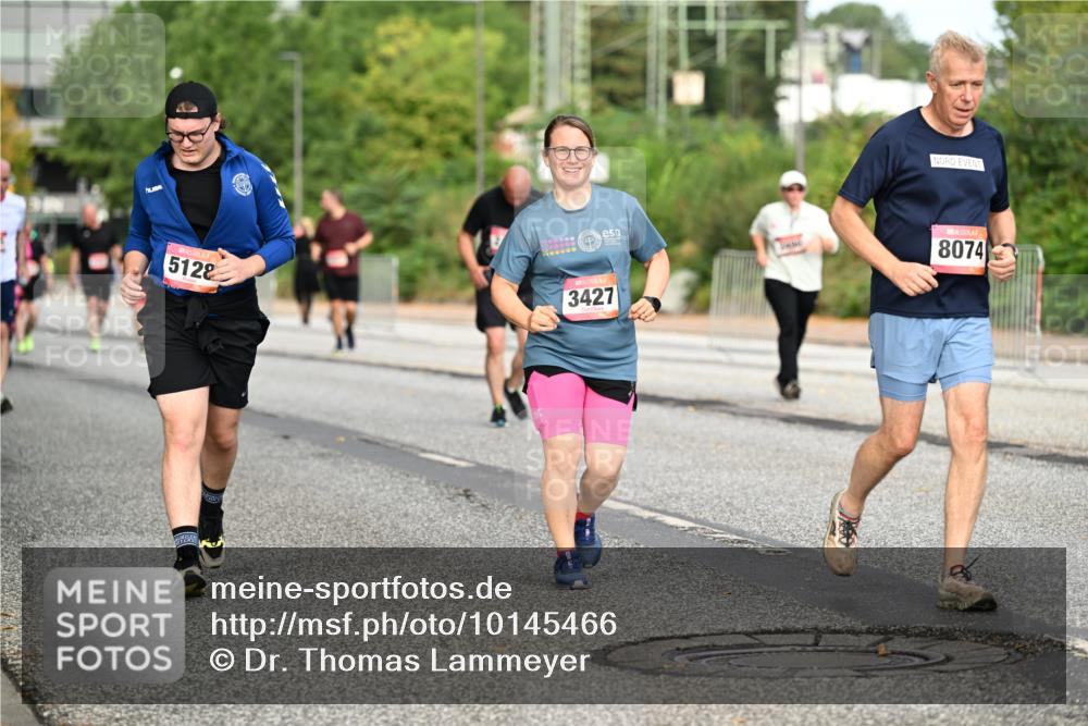 06.09.2026 - CURREX Alsterlauf Dr. Thomas Lammeyer http://msf.ph/oto/10145466 06.09.2026 10:18:26 Laufen 8074, 5128, 3427 meine-sportfotos.de