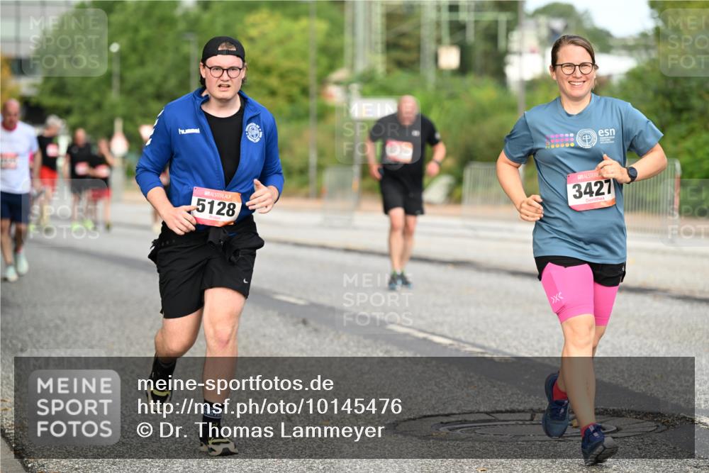 06.09.2026 - CURREX Alsterlauf Dr. Thomas Lammeyer http://msf.ph/oto/10145476 06.09.2026 10:18:28 Laufen 5128, 3427 meine-sportfotos.de