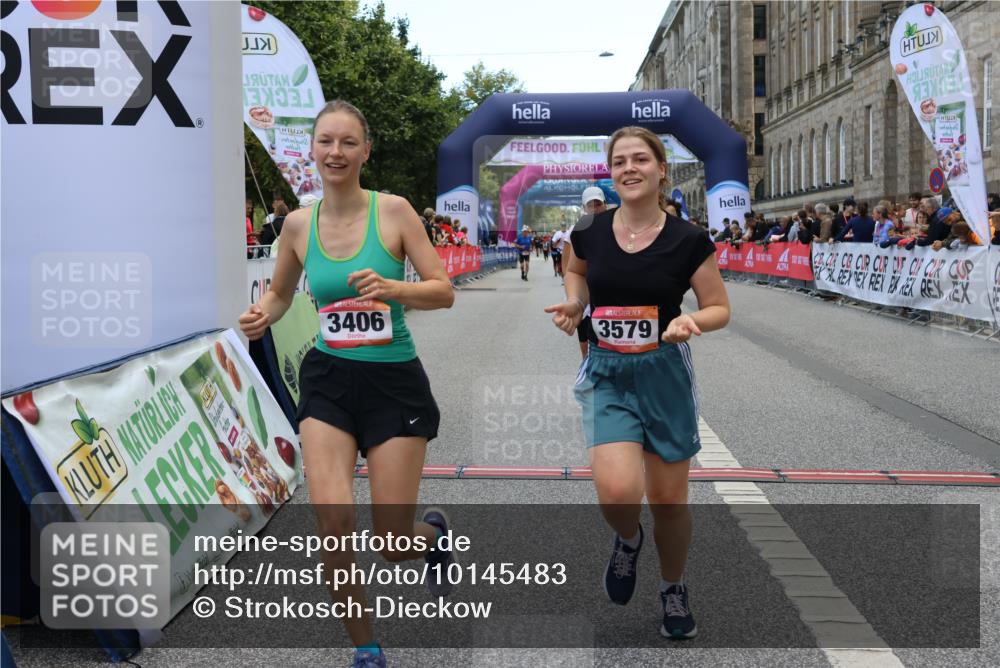 06.09.2026 - CURREX Alsterlauf Strokosch-Dieckow http://msf.ph/oto/10145483 06.09.2026 10:21:12 Ziel 2754, 2755, 2757, 3406, 3495, 3579, 4436, 4562, 4934, 5562, 5824, 8255 meine-sportfotos.de