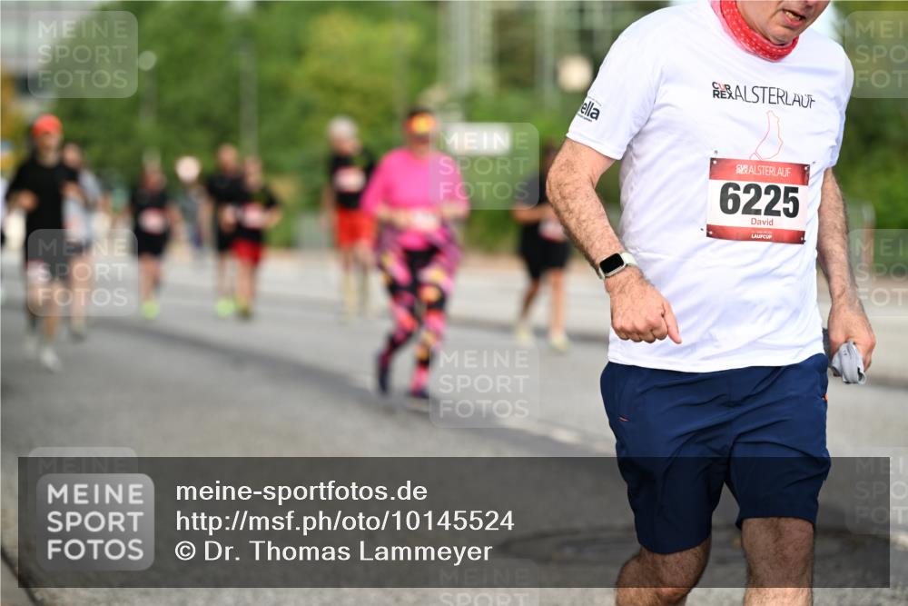 06.09.2026 - CURREX Alsterlauf Dr. Thomas Lammeyer http://msf.ph/oto/10145524 06.09.2026 10:18:36 Laufen 6225 meine-sportfotos.de