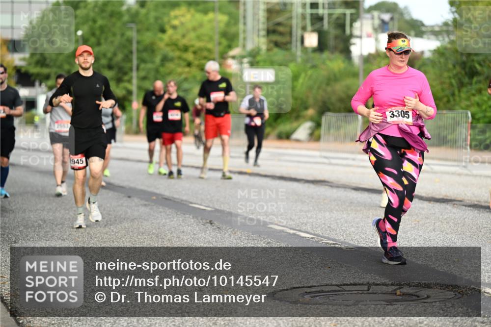 06.09.2026 - CURREX Alsterlauf Dr. Thomas Lammeyer http://msf.ph/oto/10145547 06.09.2026 10:18:39 Laufen 945, 3305 meine-sportfotos.de