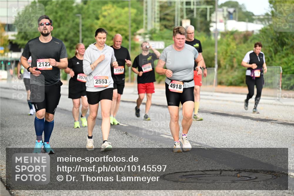 06.09.2026 - CURREX Alsterlauf Dr. Thomas Lammeyer http://msf.ph/oto/10145597 06.09.2026 10:18:44 Laufen 2127, 3578, 2553, 3582, 6090, 4918 meine-sportfotos.de
