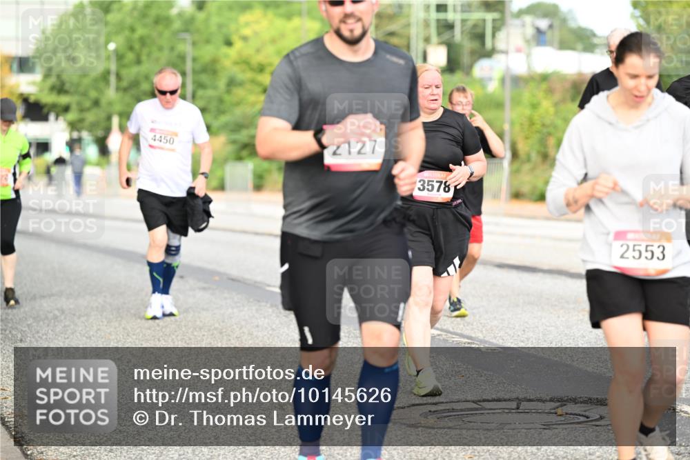06.09.2026 - CURREX Alsterlauf Dr. Thomas Lammeyer http://msf.ph/oto/10145626 06.09.2026 10:18:48 Laufen 4450, 2127, 3578, 2553 meine-sportfotos.de
