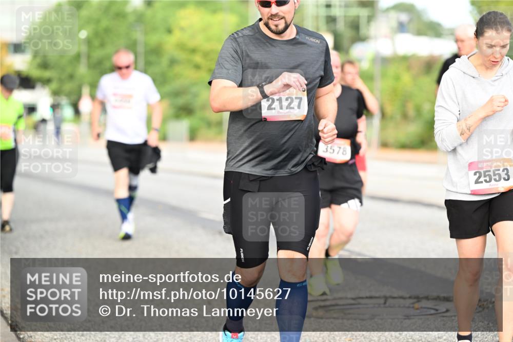 06.09.2026 - CURREX Alsterlauf Dr. Thomas Lammeyer http://msf.ph/oto/10145627 06.09.2026 10:18:48 Laufen 2127, 3578, 2553 meine-sportfotos.de