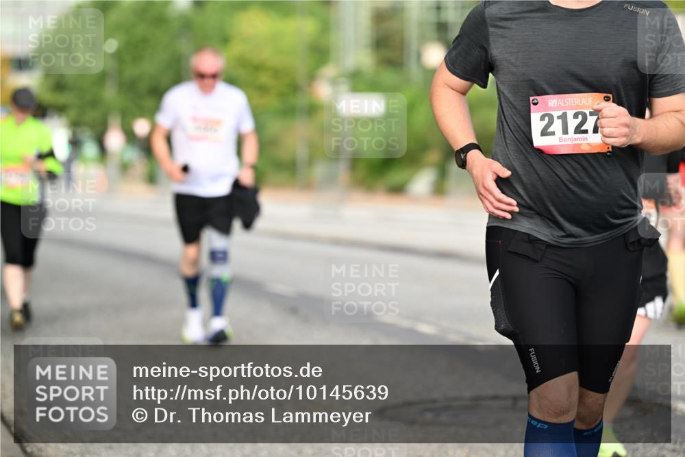 06.09.2026 - CURREX Alsterlauf Dr. Thomas Lammeyer http://msf.ph/oto/10145639 06.09.2026 10:18:49 Laufen 2127 meine-sportfotos.de