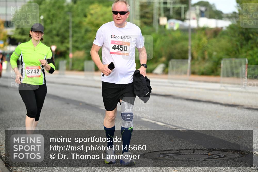 06.09.2026 - CURREX Alsterlauf Dr. Thomas Lammeyer http://msf.ph/oto/10145660 06.09.2026 10:18:51 Laufen 3742, 4450 meine-sportfotos.de