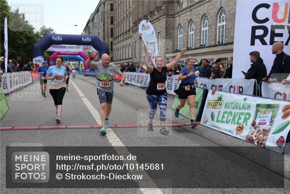 06.09.2026 - CURREX Alsterlauf Strokosch-Dieckow http://msf.ph/oto/10145681 06.09.2026 10:21:25 Ziel 2330, 2402, 2403, 2404, 2579, 2604, 2712, 6037, 6038 meine-sportfotos.de