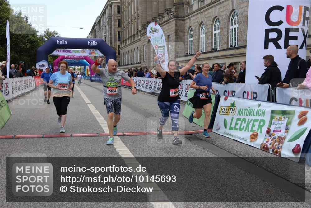 06.09.2026 - CURREX Alsterlauf Strokosch-Dieckow http://msf.ph/oto/10145693 06.09.2026 10:21:25 Ziel 2330, 2402, 2403, 2404, 2579, 2604, 2712, 6037, 6038 meine-sportfotos.de