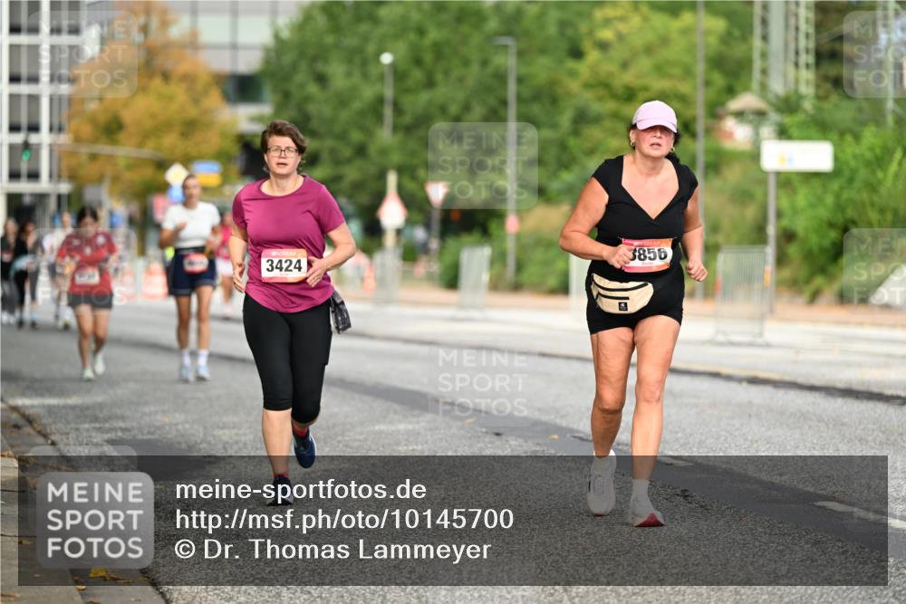06.09.2026 - CURREX Alsterlauf Dr. Thomas Lammeyer http://msf.ph/oto/10145700 06.09.2026 10:19:08 Laufen 3856, 3424 meine-sportfotos.de
