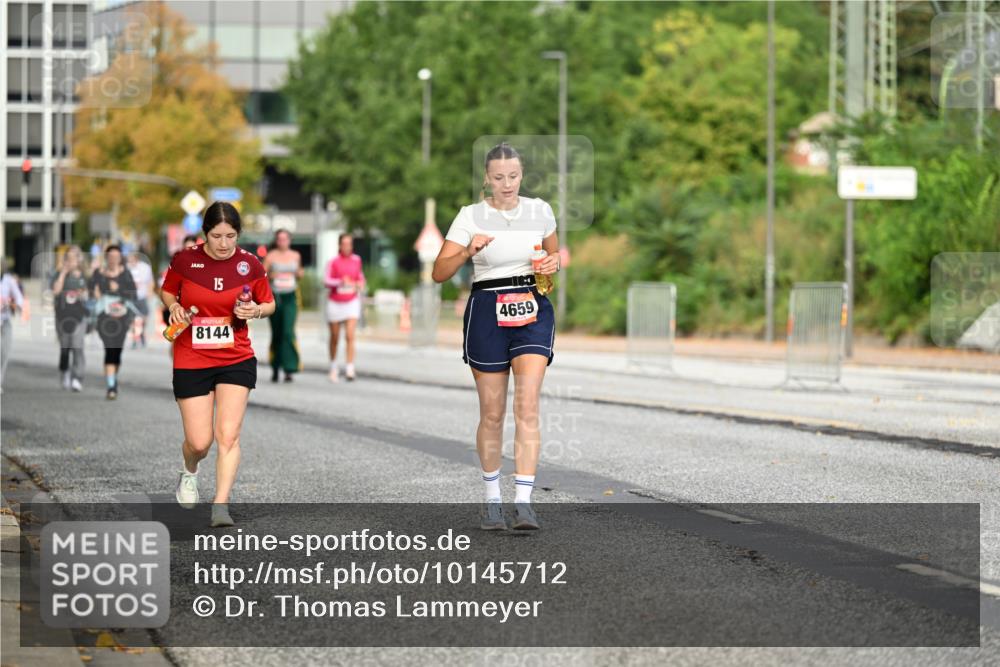 06.09.2026 - CURREX Alsterlauf Dr. Thomas Lammeyer http://msf.ph/oto/10145712 06.09.2026 10:19:14 Laufen 15, 4659, 8144 meine-sportfotos.de