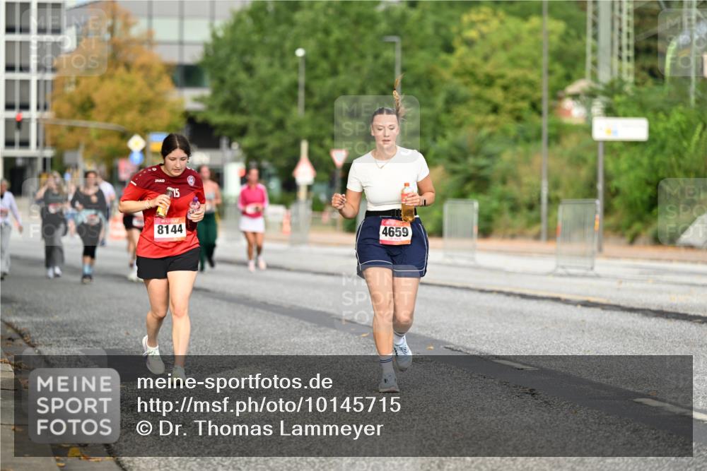 06.09.2026 - CURREX Alsterlauf Dr. Thomas Lammeyer http://msf.ph/oto/10145715 06.09.2026 10:19:15 Laufen 15, 8144, 4659 meine-sportfotos.de