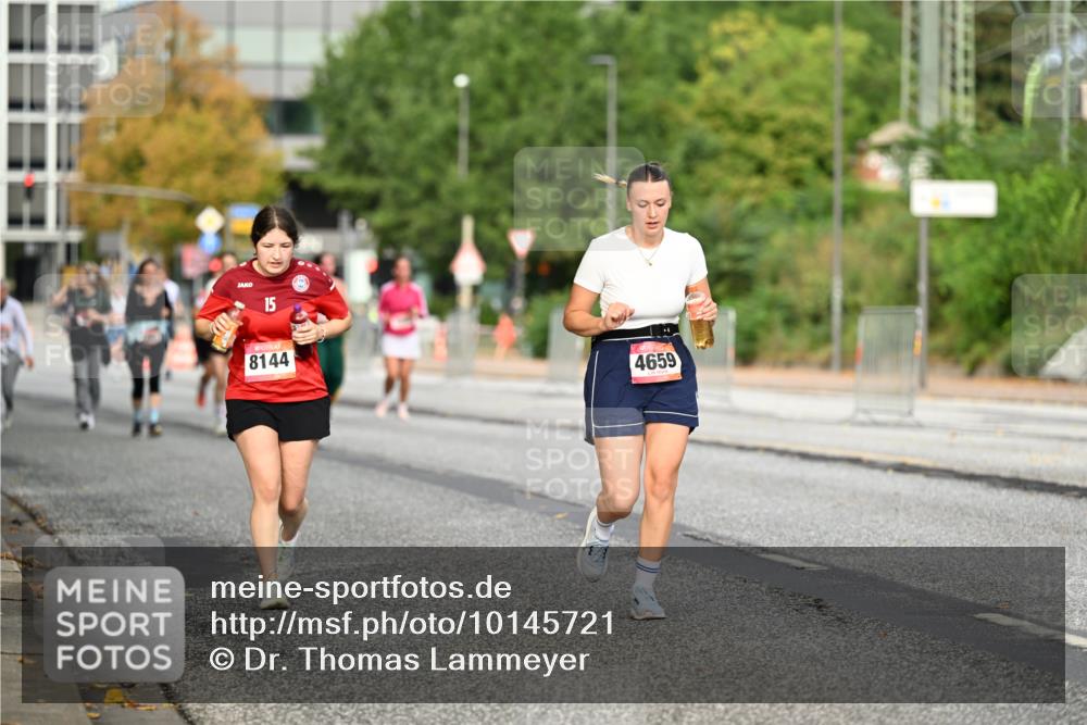 06.09.2026 - CURREX Alsterlauf Dr. Thomas Lammeyer http://msf.ph/oto/10145721 06.09.2026 10:19:15 Laufen 15, 8144, 4659 meine-sportfotos.de