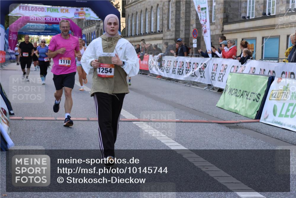 06.09.2026 - CURREX Alsterlauf Strokosch-Dieckow http://msf.ph/oto/10145744 06.09.2026 11:51:52 Ziel 1118, 1123, 1135, 1152, 1194, 1200, 1254, 1303, 1327, 1347, 8236, 8325, 8326 meine-sportfotos.de