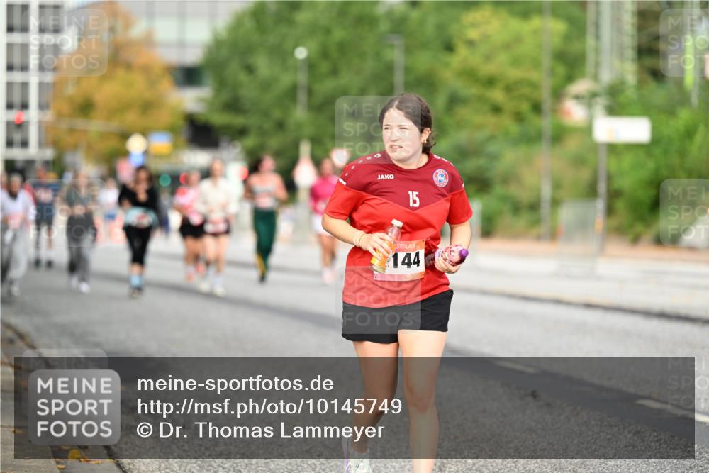 06.09.2026 - CURREX Alsterlauf Dr. Thomas Lammeyer http://msf.ph/oto/10145749 06.09.2026 10:19:19 Laufen 15, 144 meine-sportfotos.de