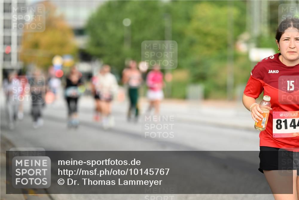 06.09.2026 - CURREX Alsterlauf Dr. Thomas Lammeyer http://msf.ph/oto/10145767 06.09.2026 10:19:20 Laufen 15, 8144 meine-sportfotos.de