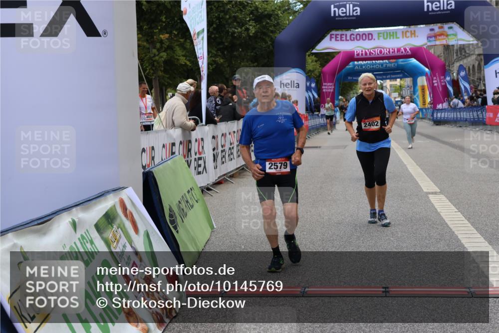 06.09.2026 - CURREX Alsterlauf Strokosch-Dieckow http://msf.ph/oto/10145769 06.09.2026 10:21:28 Ziel 2330, 2402, 2403, 2404, 2579, 2604, 2712, 3918 meine-sportfotos.de