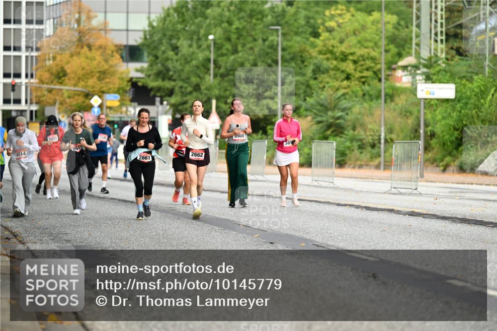 06.09.2026 - CURREX Alsterlauf Dr. Thomas Lammeyer http://msf.ph/oto/10145779 06.09.2026 10:19:22 Laufen  meine-sportfotos.de