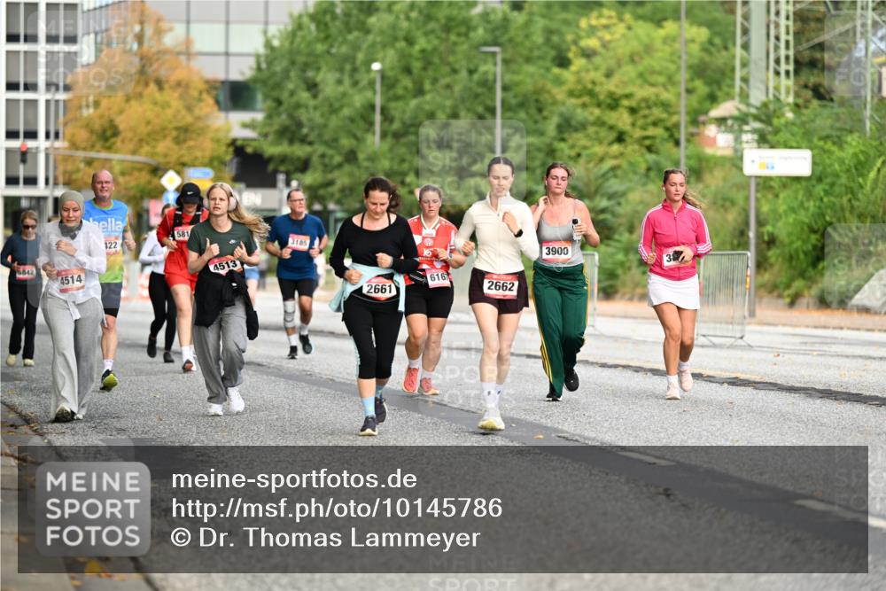 06.09.2026 - CURREX Alsterlauf Dr. Thomas Lammeyer http://msf.ph/oto/10145786 06.09.2026 10:19:25 Laufen 5842, 4514, 122, 581, 4513, 3185, 3900, 616, 2661, 2662 meine-sportfotos.de