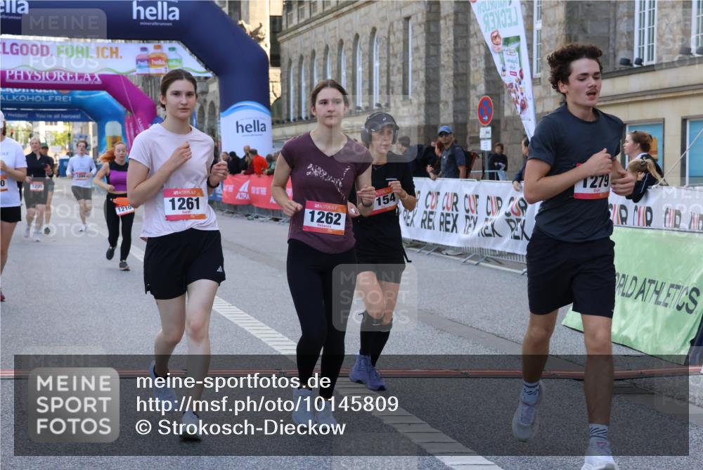 06.09.2026 - CURREX Alsterlauf Strokosch-Dieckow http://msf.ph/oto/10145809 06.09.2026 11:52:08 Ziel 1085, 1108, 1154, 1193, 1210, 1218, 1261, 1262, 1279, 1330, 8138 meine-sportfotos.de
