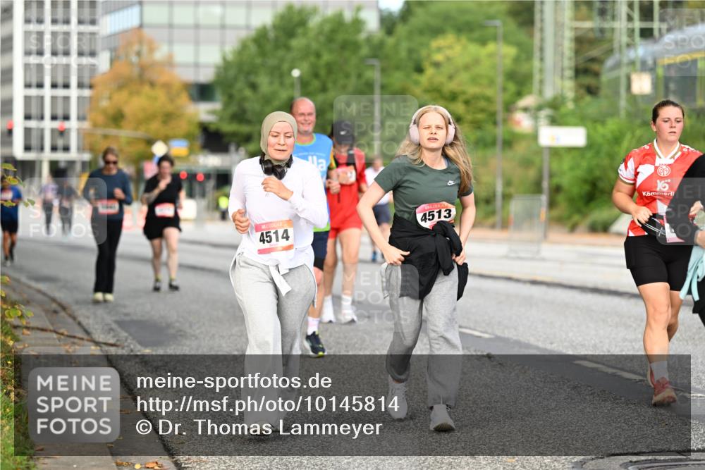 06.09.2026 - CURREX Alsterlauf Dr. Thomas Lammeyer http://msf.ph/oto/10145814 06.09.2026 10:19:32 Laufen 4514, 16, 4513 meine-sportfotos.de