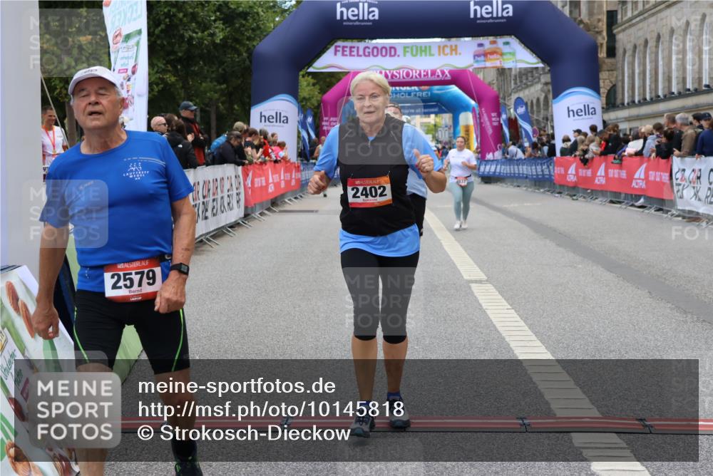 06.09.2026 - CURREX Alsterlauf Strokosch-Dieckow http://msf.ph/oto/10145818 06.09.2026 10:21:30 Ziel 2402, 2403, 2404, 2579, 2604, 2712, 3918 meine-sportfotos.de