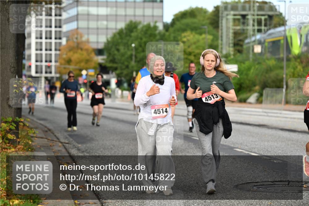 06.09.2026 - CURREX Alsterlauf Dr. Thomas Lammeyer http://msf.ph/oto/10145822 06.09.2026 10:19:33 Laufen 4514, 4513 meine-sportfotos.de