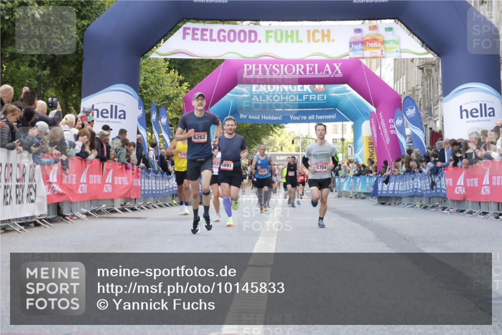 06.09.2026 - CURREX Alsterlauf Yannick Fuchs http://msf.ph/oto/10145833 06.09.2026 09:47:45 Ziel 2850, 5704, 6262, 6378, 8189 meine-sportfotos.de
