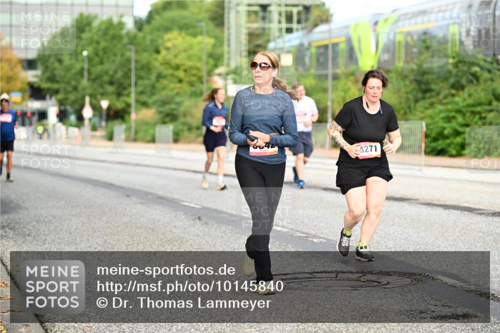 06.09.2026 - CURREX Alsterlauf Dr. Thomas Lammeyer http://msf.ph/oto/10145840 06.09.2026 10:19:40 Laufen 4271 meine-sportfotos.de