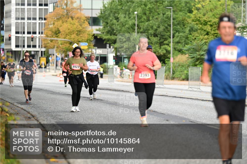 06.09.2026 - CURREX Alsterlauf Dr. Thomas Lammeyer http://msf.ph/oto/10145864 06.09.2026 10:19:49 Laufen 2984, 4927, 4384, 2393 meine-sportfotos.de