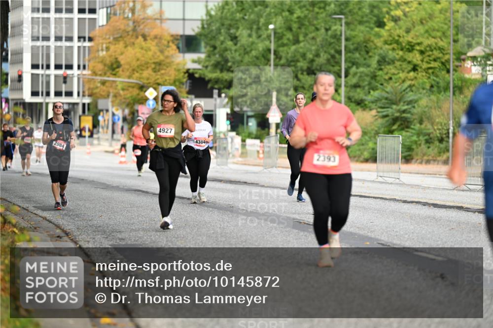 06.09.2026 - CURREX Alsterlauf Dr. Thomas Lammeyer http://msf.ph/oto/10145872 06.09.2026 10:19:50 Laufen 20, 2984, 4927, 4384, 2393 meine-sportfotos.de