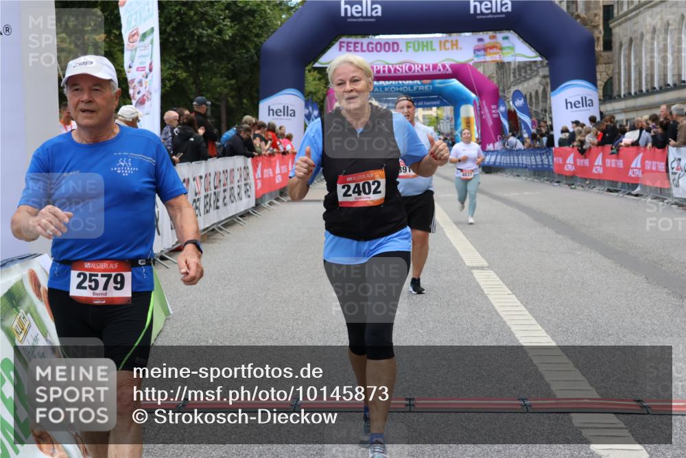 06.09.2026 - CURREX Alsterlauf Strokosch-Dieckow http://msf.ph/oto/10145873 06.09.2026 10:21:31 Ziel 2402, 2403, 2404, 2579, 2604, 2712, 3918, 4764, 4837, 4875 meine-sportfotos.de