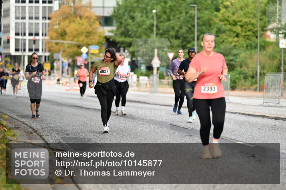 06.09.2026 - CURREX Alsterlauf Dr. Thomas Lammeyer http://msf.ph/oto/10145877 06.09.2026 10:19:50 Laufen 2984, 4927, 438, 2393 meine-sportfotos.de