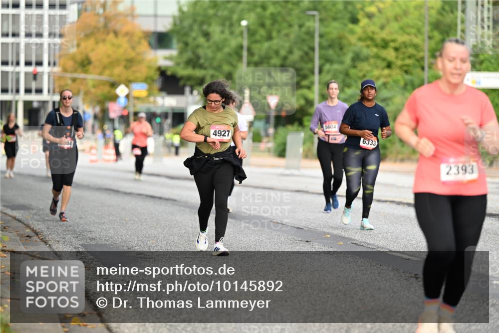 06.09.2026 - CURREX Alsterlauf Dr. Thomas Lammeyer http://msf.ph/oto/10145892 06.09.2026 10:19:52 Laufen 5604, 4927, 6333, 2393 meine-sportfotos.de