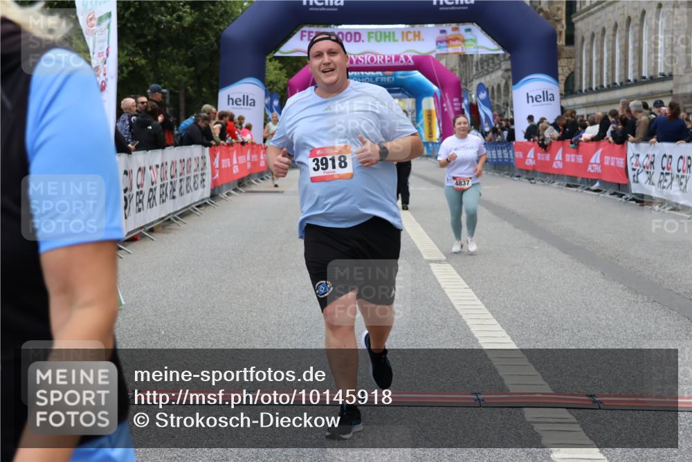 06.09.2026 - CURREX Alsterlauf Strokosch-Dieckow http://msf.ph/oto/10145918 06.09.2026 10:21:33 Ziel 2402, 2579, 3918, 4764, 4837, 4875 meine-sportfotos.de