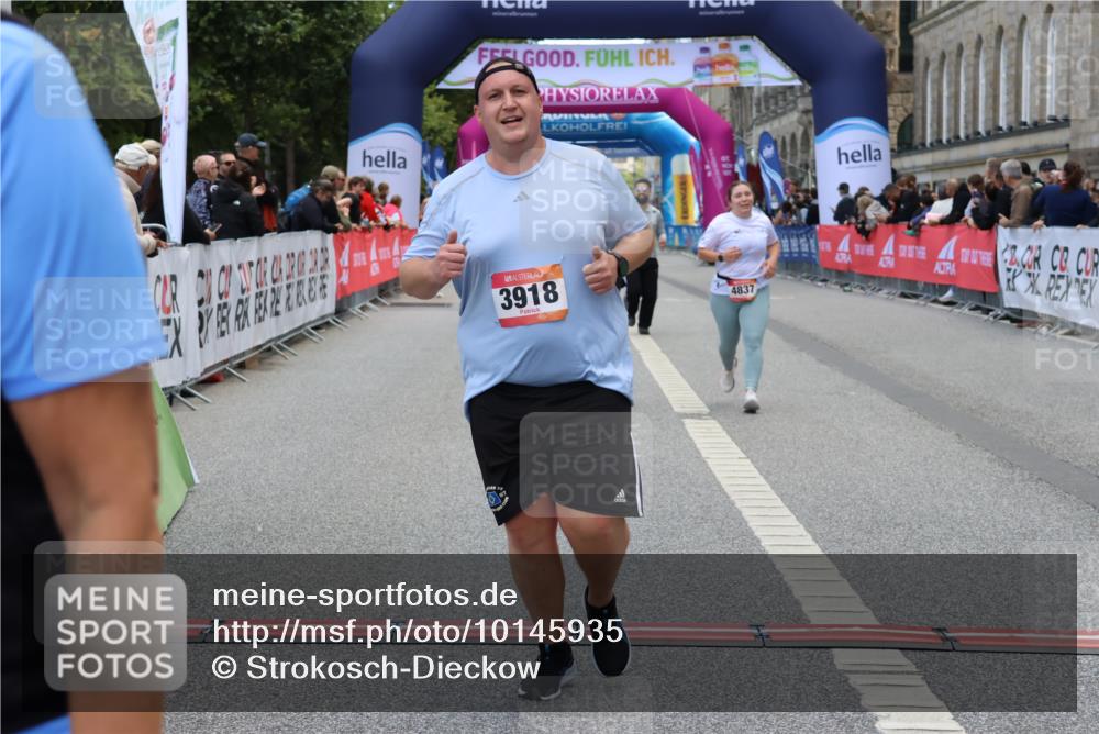 06.09.2026 - CURREX Alsterlauf Strokosch-Dieckow http://msf.ph/oto/10145935 06.09.2026 10:21:33 Ziel 2402, 2579, 3918, 4764, 4837, 4875 meine-sportfotos.de