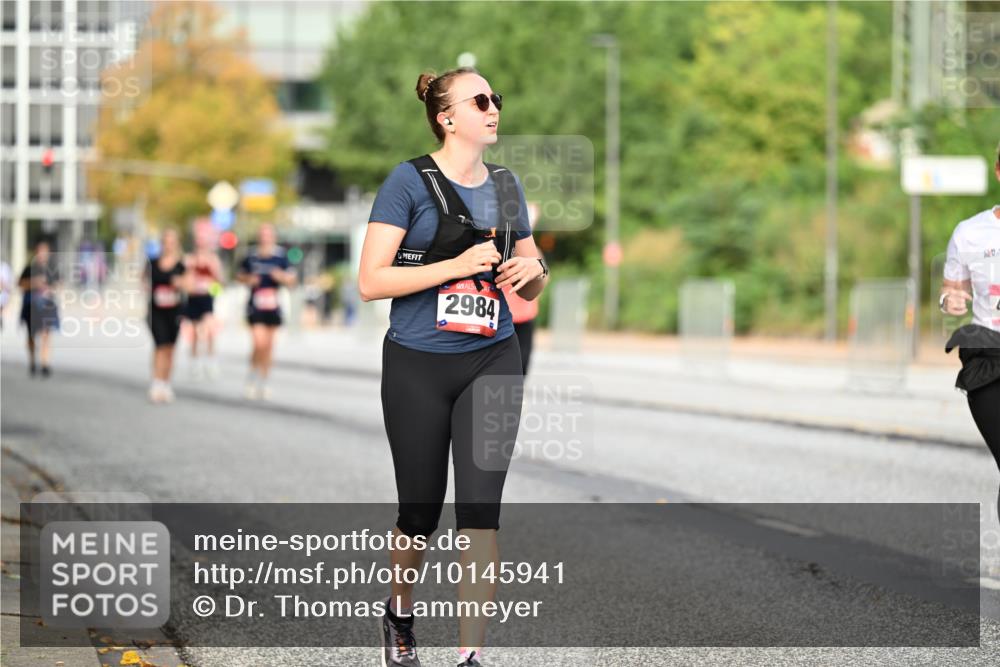 06.09.2026 - CURREX Alsterlauf Dr. Thomas Lammeyer http://msf.ph/oto/10145941 06.09.2026 10:20:00 Laufen 2984 meine-sportfotos.de
