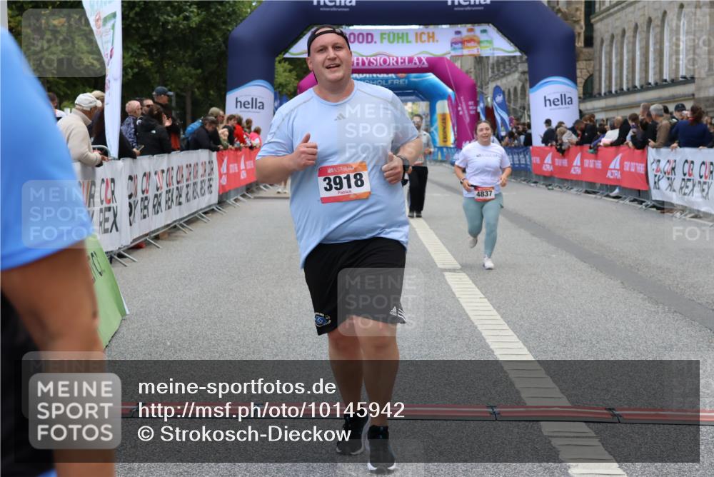 06.09.2026 - CURREX Alsterlauf Strokosch-Dieckow http://msf.ph/oto/10145942 06.09.2026 10:21:33 Ziel 2402, 2579, 3918, 4764, 4837, 4875 meine-sportfotos.de
