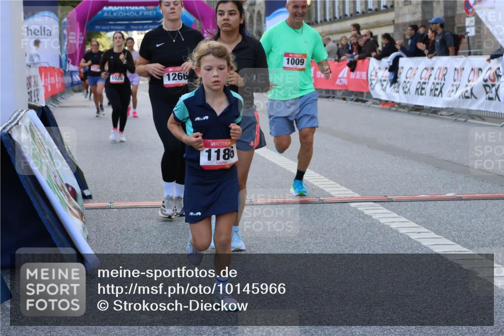 06.09.2026 - CURREX Alsterlauf Strokosch-Dieckow http://msf.ph/oto/10145966 06.09.2026 11:52:23 Ziel 1009, 1020, 1059, 1120, 1186, 1205, 1206, 1215, 1266, 1304 meine-sportfotos.de