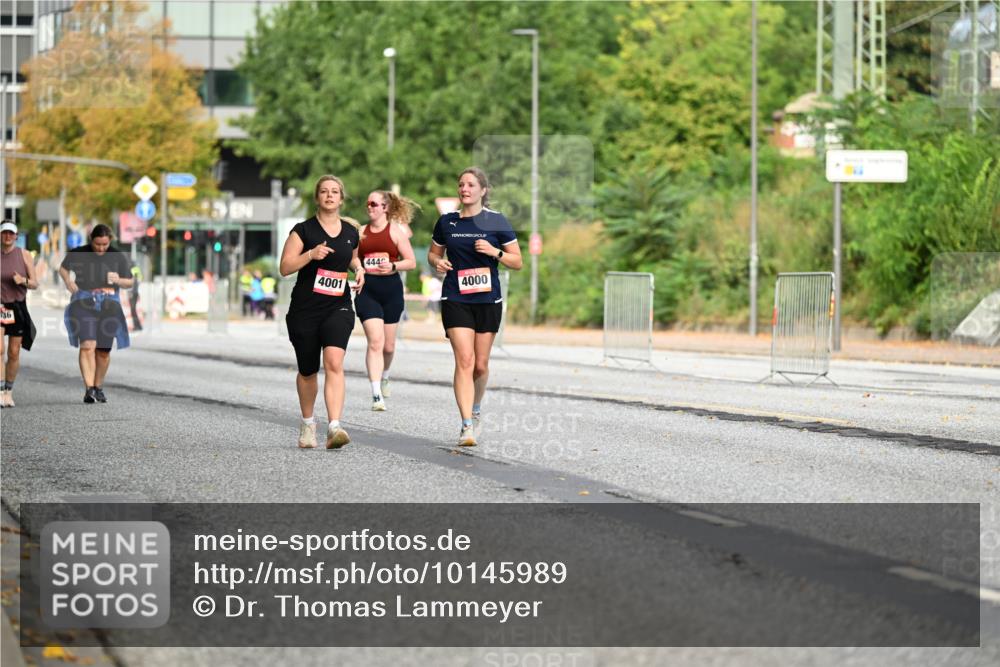 06.09.2026 - CURREX Alsterlauf Dr. Thomas Lammeyer http://msf.ph/oto/10145989 06.09.2026 10:20:08 Laufen 36, 4001, 444, 4000 meine-sportfotos.de