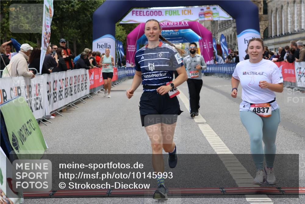 06.09.2026 - CURREX Alsterlauf Strokosch-Dieckow http://msf.ph/oto/10145993 06.09.2026 10:21:36 Ziel 2032, 2038, 2402, 2876, 3918, 4764, 4837, 4875 meine-sportfotos.de